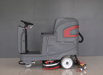 駕駛式洗地機 駕駛式洗地機