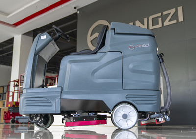 駕駛式洗地機 駕駛式洗地機