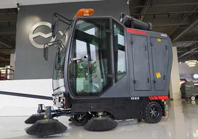 電動(dòng)掃地車 電動(dòng)掃地車